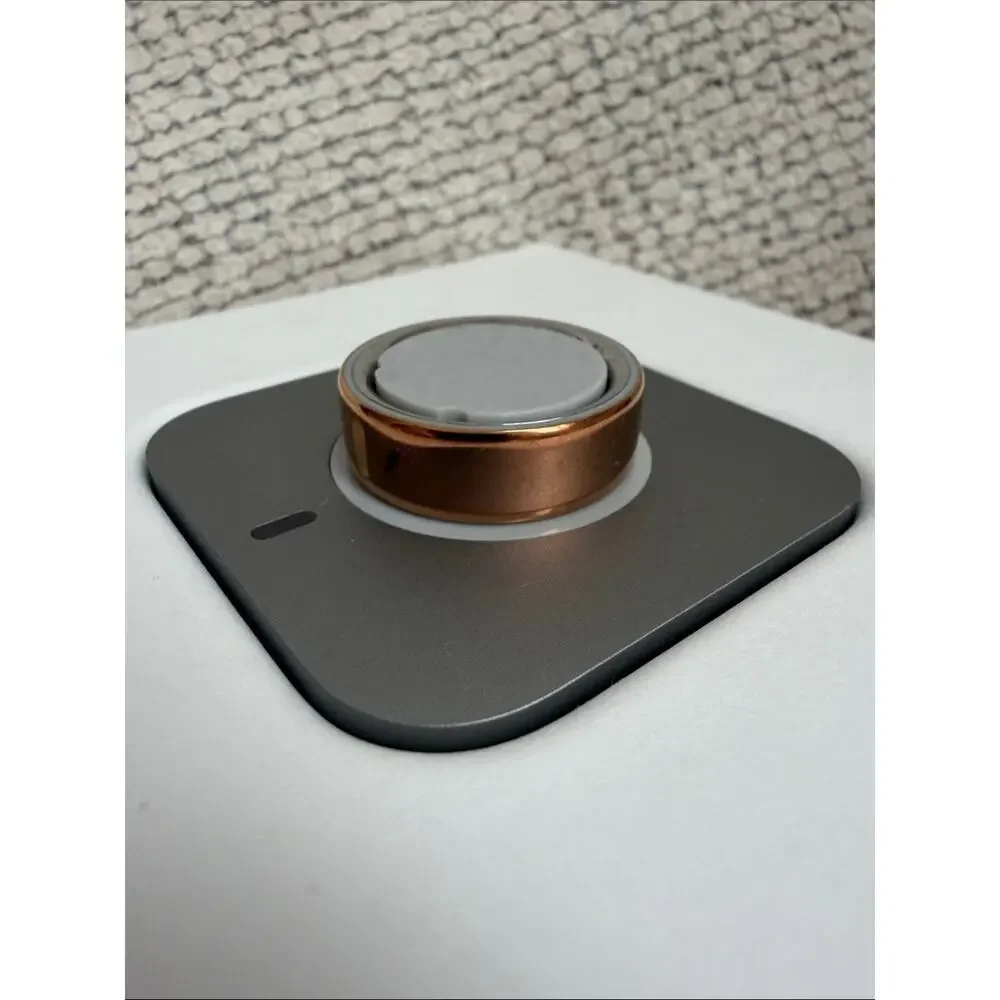 OURA RING 4 Rose Gold Size 10 Smart Ring Charging Bundle with and Gray Cable